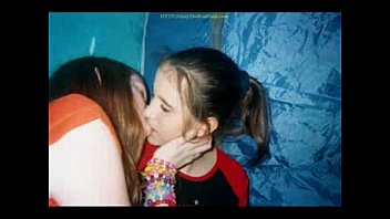 Lesbian Kissing Pic Compilation -